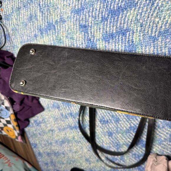 Autumn colored maple leaf print shoulder bag - Picture 4 of 5